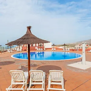 https://royal-sea-view-villas-canarias.tenerifehoteles.net